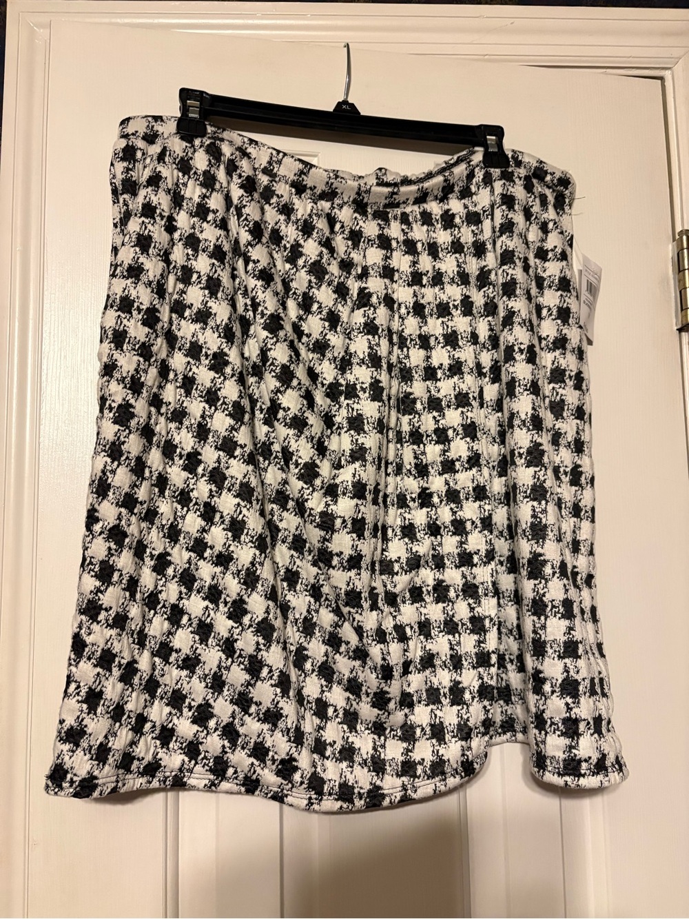 new directions Black and White Houndstooth A-Line Skirt